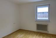 neuwertige 3 Zi-Wohnung +kleiner Gartenanteil