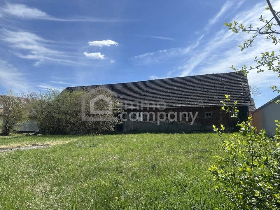 Bauernhaus im Dornröschenschlaf... historisch und mit so viel Potential