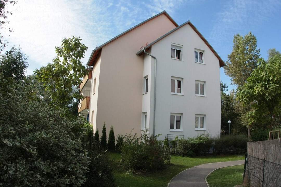 Geförderte Wohnung mit Balkon