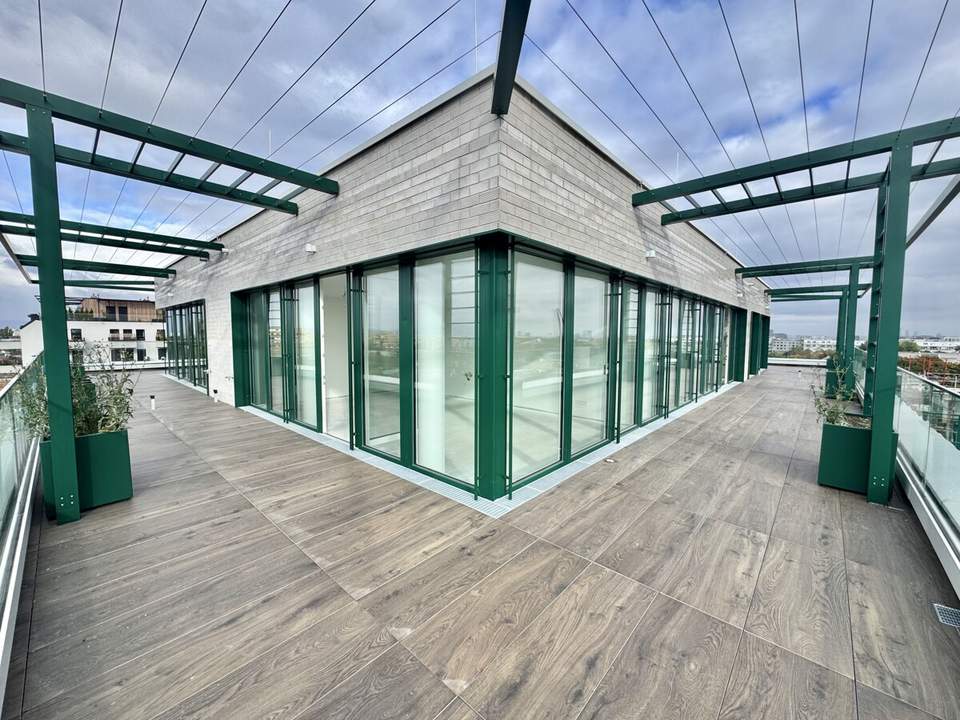 Sonnenpenthouse mit 90m2 Terrasse und Ausblick: Provisionsfrei - Wohnung + Büro mit luxuriöser Ausstattung