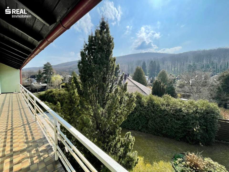 Charmantes Einfamilienhaus mit Entwicklungspotenzial in Grünruhelage