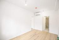 Erstbezug nach Sanierung: Schöne 2 Zimmer-Wohnung mit Loggia und Top-Anbindung