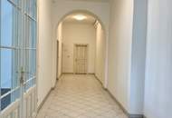 repräsentatives Büro (176 m²) in absoluter Frequenzlage - hohe Aufmerksamkeit für Ihre Firma