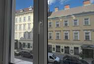 Altbau mit Loggia