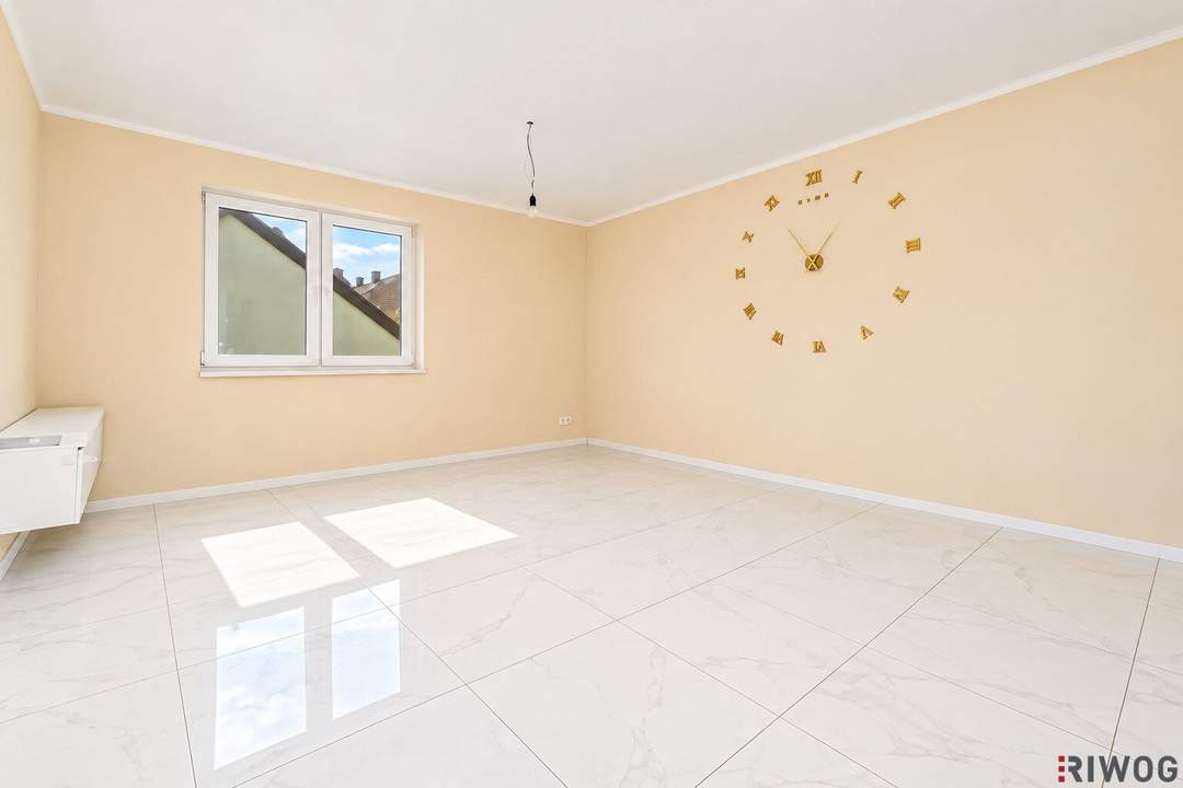 Hainburg I ca 5m2 Balkon I Carport - Stellplatz I Wohnküche I Nähe Bad Deutsch-Altenburg und Carnuntum