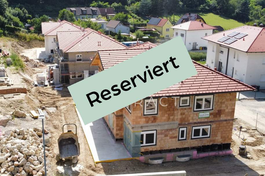 !!! Reserviert !! Provisionsfrei - Mietkauf Doppelhaushälfte in Hainburg an der Donau, Haus-miete, 1.784,08,€, 2410 Bruck an der Leitha