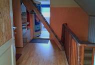 Modernisiertes Familienhaus mit großem Grundstück und zusätzlicher Einliegerwohnung (Provisionsfrei)