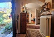 Charmantes Haus auf wunderbarem Grundstück