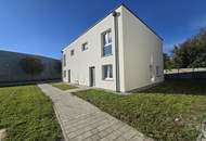 MODERN, MASSIV UND HOCHWERTIG VOM BAUMEISTER