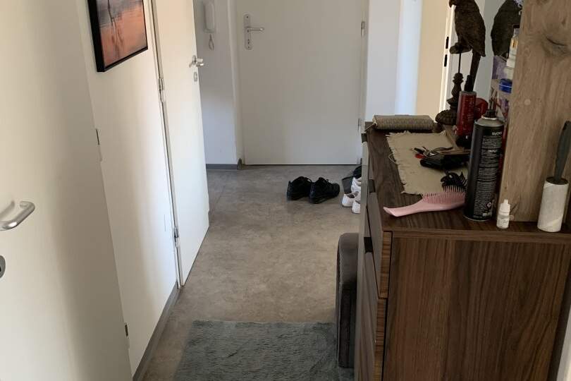 Freundliche 3-Zimmer Familienwohnung in gepflegtem Zustand und grüner Umgebung in Steyr Münichholz - Sonnige Loggia und praktischer Abstellraum lassen keine Wüsche offen! Unbefristeter Mietvertrag und provisionsfrei!, Wohnung-miete, 716,90,€, 4400 Steyr(Stadt)