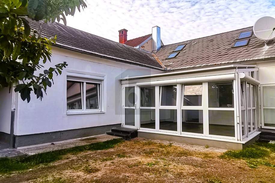 FRISCH SANIERT MIT GARTEN UND WINTERGARTEN, Haus-kauf, 380.000,€, 2700 Wiener Neustadt(Stadt)