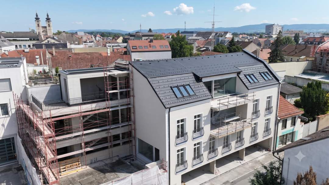Hochwertige Stadtwohnung /170 m² & Terrasse /Neubau-Erstbezug /KFZ-Stellplatz /Hauptplatz