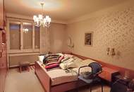 "Großzügige 150m² Etagenwohnung mit viel Potential"