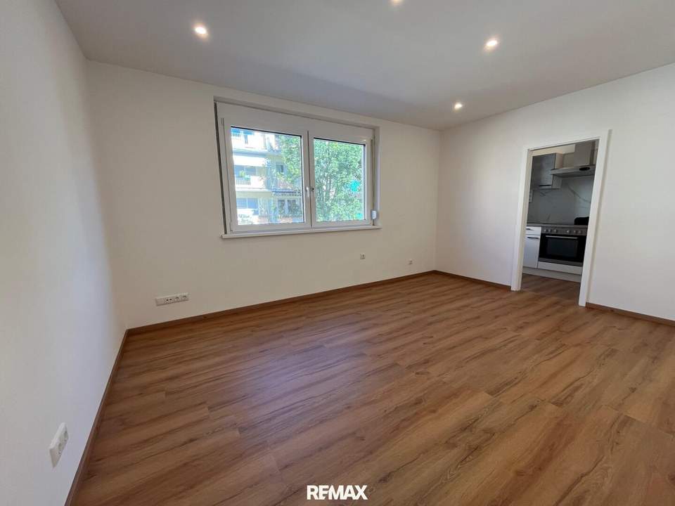 Neu sanierte 2-Zimmer-Wohnung mit Parkplatz in Geidorf!
