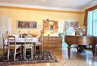 Repräsentative Villa in Zwettl mit 2137 m² Grundstück - Wohnen und Arbeiten stilvoll vereint