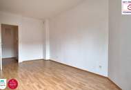 Freier Blick ins Grüne: Helle, ruhige 2-Zimmer-Wohnung direkt bei den Föhrenbergen!