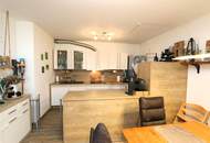 großzügige, attraktive 2 Zimmer-Wohnung