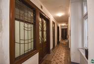 1-Zimmer-Altbau mit Entwicklungspotenzial