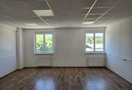 540 m² große und helle Büro- oder Geschäftsfläche im EK-West in 3300 Amstetten/Greinsfurth zu MIETEN