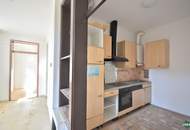 Neuer Preis: Altbau mit Charme I lichtdurchflutete Wohnung zum Sanieren
