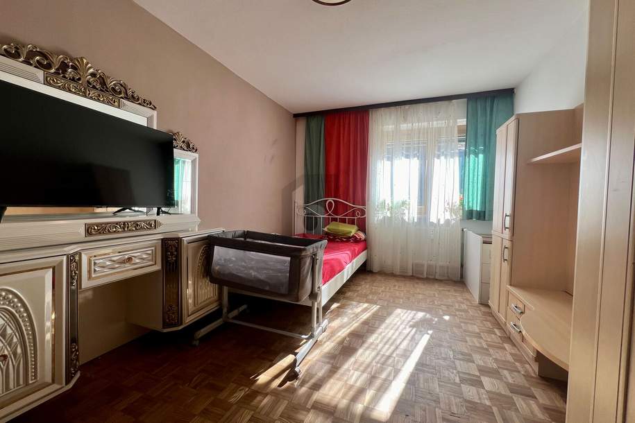 RUHIGE LAGE MIT VIEL POTENTIAL + GARAGENSTELLPLATZ, Wohnung-kauf, 5600 Sankt Johann im Pongau