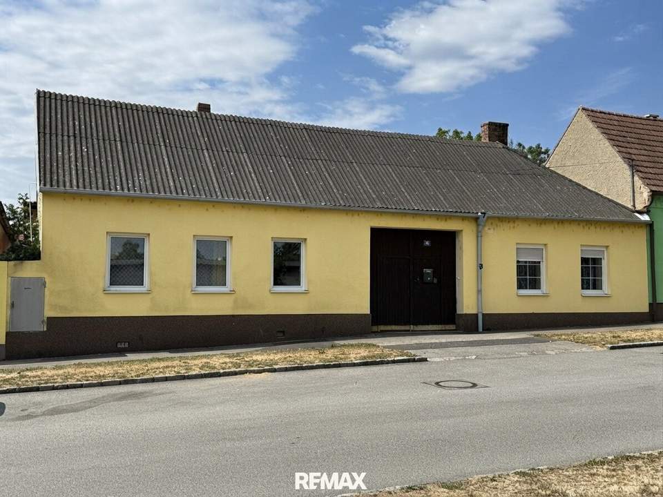 Traditionelles Anwesen mit Entwicklungspotenzial in Breitenbrunn am Neusiedler See