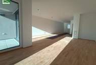 Erstbezug - PROVISIONSFREI - Photovoltaikanlage &amp; 2 KFZ-Abstellplätze inklusive!