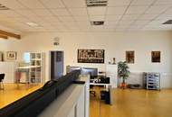 Modernes Bürohaus mit flexibel gestaltbaren Großraumbüros im Industriepark St. Veit