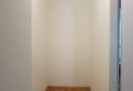 GROSSRAUMGARCONNIERE mit 2 BÄDERN zur unbefristeten Anmietung