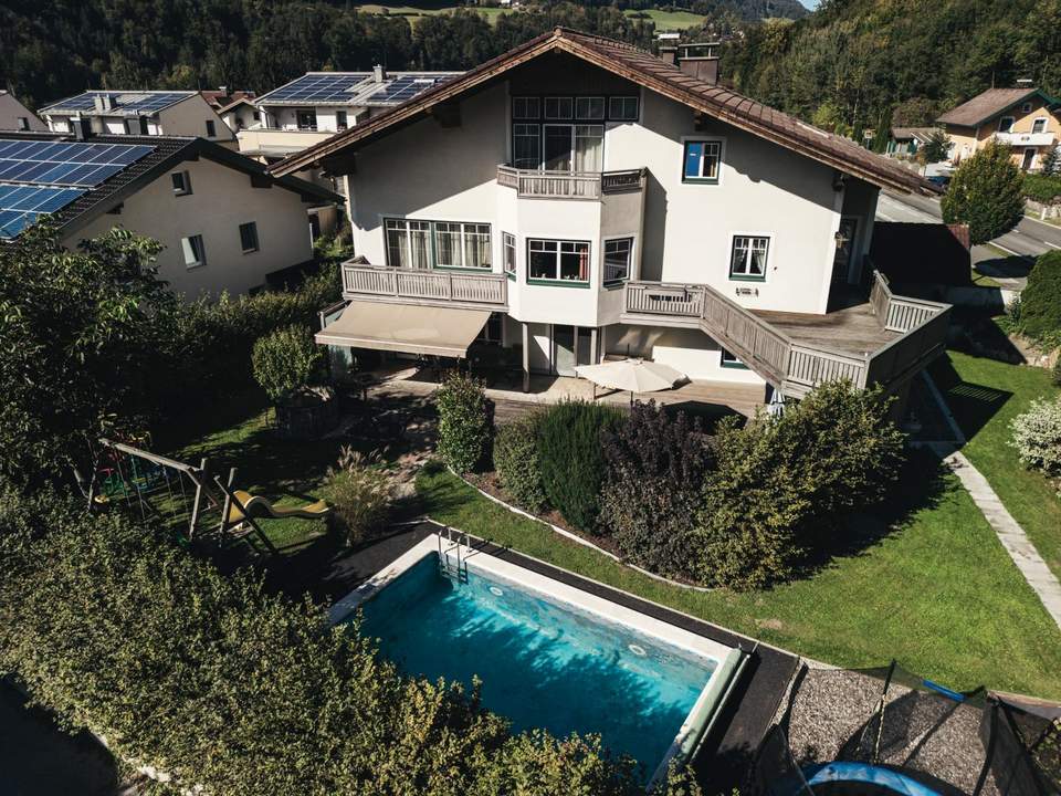 Generationentraum - privates Mehrparteienhaus mit Pool