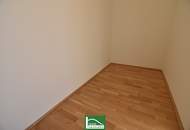 Eine ganz besondere Wohnung für Sonnenanbeter (Anlegerpreis - Netto) - hell im DG mit Küche und Klima-Vorbereitung - sofort beziehbar