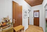 Liegenschaft mit mehreren Nebengebäuden und drei Weinkellern sowie ca. 1.271 m² Grund!