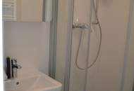 Sonnige, top renovierte 3-Zimmer Wohnung - Studenten willkommen