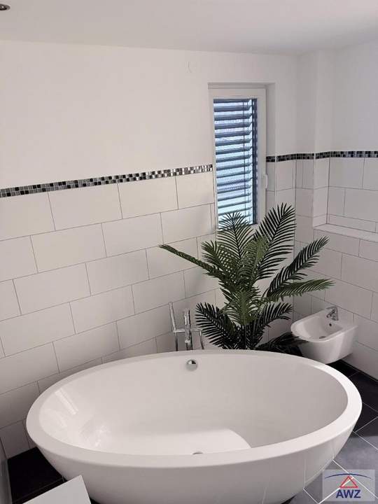 Modernes Einfamilienhaus an der Schlösserstrasse und im 4-Thermengebiet!