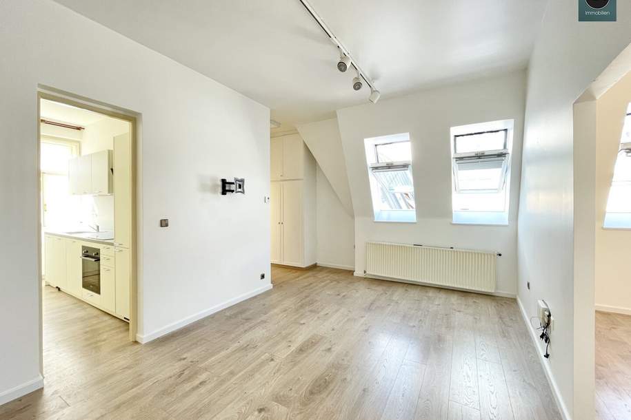 Provisionsfrei: Hochwertig ausgestattetes Dachgeschoss Apartment an Topadresse nahe Stephansdom! Klimatisiert!, Wohnung-miete, 1.271,13,€, 1010 Wien 1., Innere Stadt