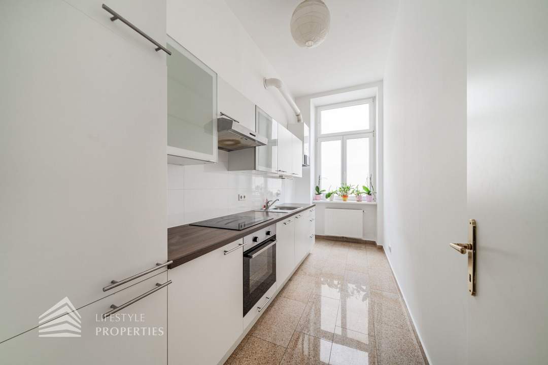 Elegante 2-Zimmer Altbauwohnung im 7. Wiener Gemeindebezirk