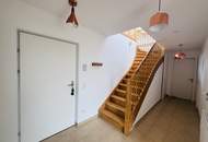Lichtdurchflutete Dachgeschoss-Maisonette mit Südterrasse & Weitblick