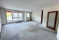 Großzügiges, renovierungswürdiges 4-Zimmer Eigentums-Juwel im Zentrum mit Aussichts-Loggia