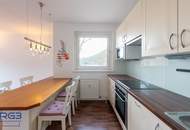 Wohnen mit Weitblick – helle 2-Zimmer-Wohnung im 6. Stock mit Loggia