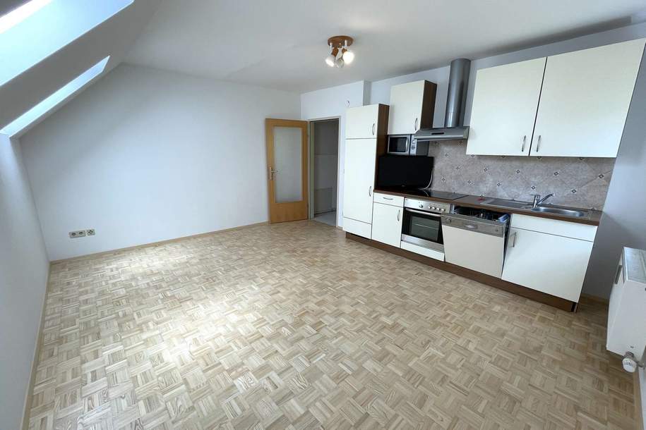 Ab August verfügbar: Wunderschöne 2 Zimmerwohnung in bester Lage von Hermagor zu vermieten!, Wohnung-miete, 636,20,€, 9620 Hermagor