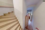 Renovierungsbedürftiges Einfamilienhaus im Zentrum von Knittelfeld mit Carports und Doppelgarage