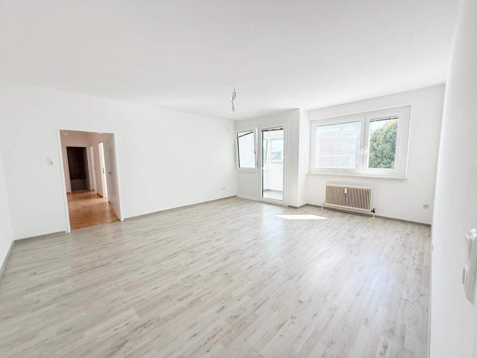 Großzügige 4 Zimmer Wohnung im Herzen von Wels - ideal für Familien!