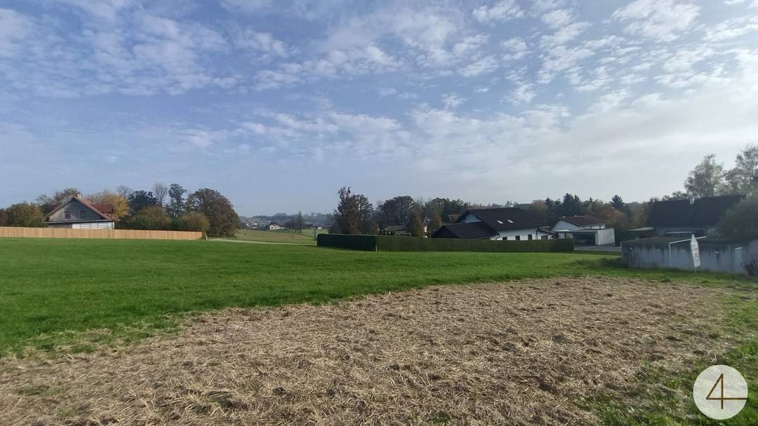 Sonniges Grundstück für Ihr Traumhaus