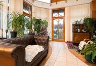 Charakteristisches Haus in Untersiebenbrunn - Eckgrundstück, Gepflegt, TOP Garten!