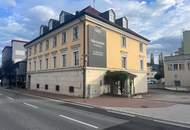 Repräsentatives Zinshaus am Schlosspark in Krumpendorf am Wörthersee