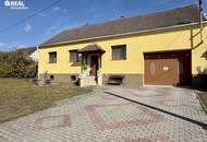 Landleben genießen: Einfamilienhaus mit Garten und Doppelgarage