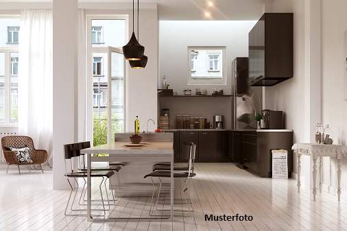 +++ 5-Zimmer Terrassenwohnung mit Bergpanorama in sonniger Südlage +++, Gewerbeobjekt-kauf, 530.000,€, 5721 Zell am See