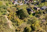 Einzigartiges Haus in Südlage mit unverbaubarem Fernblick auf leichter Hanglage