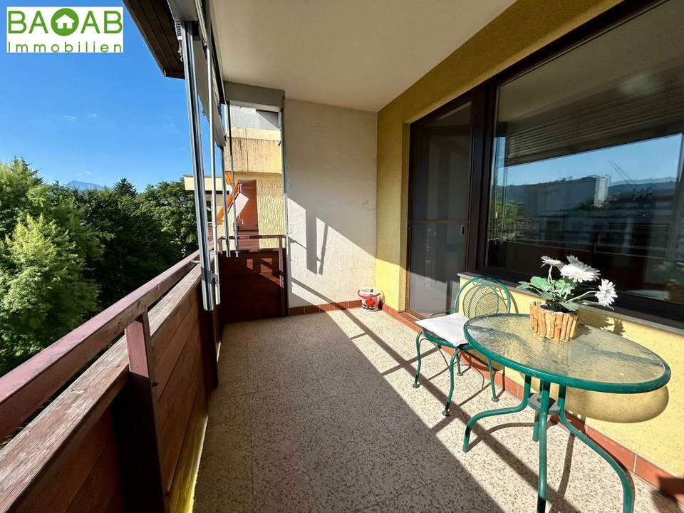 Sonnige Eigentumswohnung mit Lift & Loggia in Top Lage – Waidmannsdorf - St. Martin