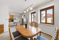 IMPOSANTER LANDSITZ FÜR HOHE ANSPRÜCHE! GROßZÜGIGE WOHN-UND NUTZFLÄCHEN SOWIE ÜBER 5000 m2 LAND